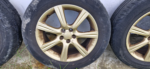 Subaru veljed suverehvidega (4 foto / 8)