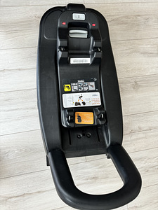 Turvatool Isofix-süsteemiga (5 foto / 6)