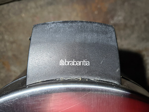 Pedaaliga prügikast NewIcon, 20l, matt teras FPP, Brabantia (4 foto / 5)