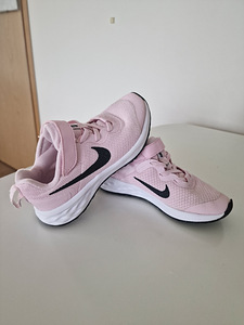 Nike botased. Nr 30 (5 foto / 7)