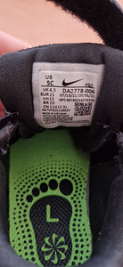 Tossud nike r.21. Tossud nike r.21 (2 foto / 3)