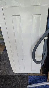 Pesumasin Electrolux (2 foto / 3)