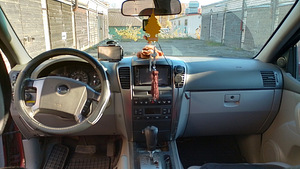 KIA SORENTO (6 фото из 9)