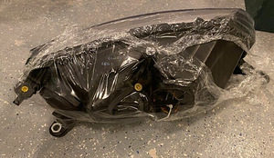 SKODA RAPID (2012 - ) LEFT HEADLIGHT TYC 20-15132-05-2 (2 foto / 2)