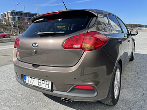 KIA CEED 2015. 1,6L. 99kw (3 foto / 12)