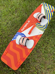 Kiteboard, kite surfing, lohesurf, DUETONE (4 foto / 10)