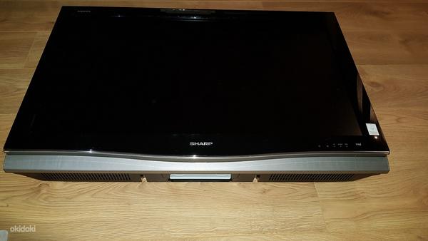 Телевизор Sharp (фото #1)
