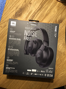 JBL Tune 770NC (2 фото из 4)