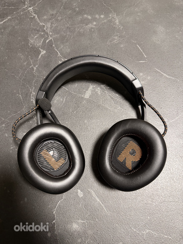 JBL Quantum 600