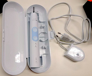 LOT! Elektrihambahari Philips Sonicare ProtectiveClean 4500 (2 foto / 4)