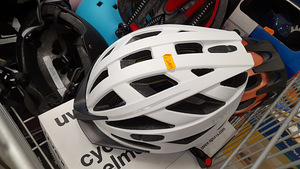LOT! UUS kiiver UVEX City i vo MIPS 52-57cm (1 foto / 2)
