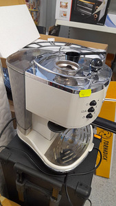 LOT! Kohvimasin DELONGHI ECO311.W 15Bar 1100W (3 foto / 5)