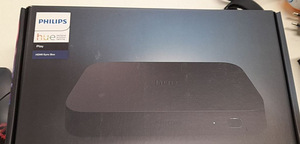 LOT! Teleri nutivalgusti keskus Philips Hue Play HDMI (2 foto / 3)