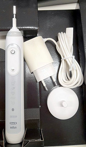 LOT! Braun Oral-B Genius X Elektriline hambahari (2 foto / 2)
