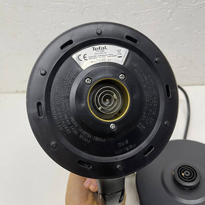 Электрический чайник Tefal Express Control (3 фото из 8)