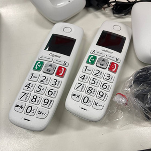 LOT! Lauatelefonide komplekt Gigaset E290 Duo (4 foto / 9)