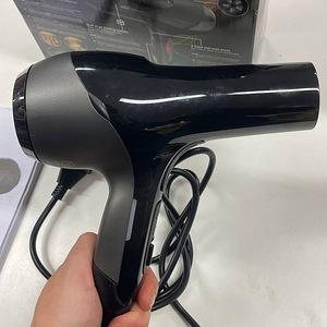 LOT! Фен Braun Satin hair 7 2000W Sensodryer (4 фото из 10)