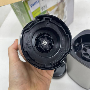 Блендер Philips Miniblender 350 Вт (9 фото из 9)