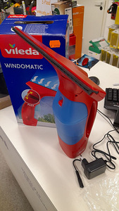 LOT! Vileda Windomatic aku aknapesur (5 foto / 5)