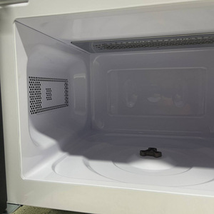 LOT! Exquisit mikrolaineahi MW 802 SW, 700 W 20 L (8 foto / 10)