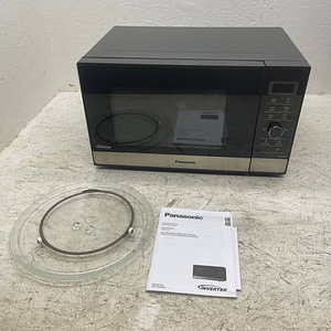 LOT! Panasonic NN-SD28HS Mikrolaineahi (3 foto / 10)