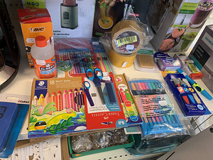 LOT! Laste mänguasjad, pudelid, beebi toodet (9 foto / 10)