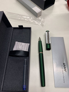 LOT! Lamy Aioni täitesulepea tumeroheline 2021 (2 foto / 2)
