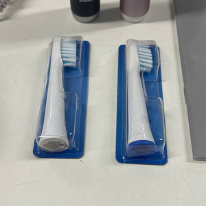 LOT! Oral-b pulsonic slim luxe 4900 elektrilised hambaharjad (4 foto / 10)