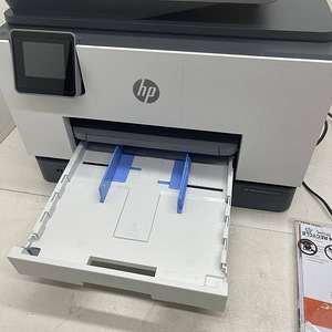 МФУ HP Officejet Pro 9022e (7 фото из 10)