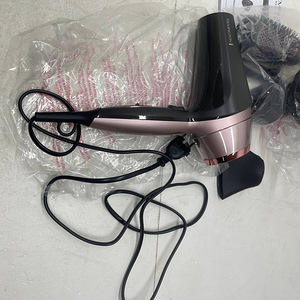 Фен Remington 2200 Вт D570 7 (8 фото из 10)