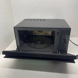 LOT! LG MJ3965BPS Mikrolaineahi 39L Grill (5 foto / 10)