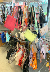 LOT! Kotid, seljakotid ja käekotid! SaleZone Outlet! (5 foto / 7)