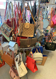 LOT! Kotid, seljakotid ja käekotid! SaleZone Outlet! (7 foto / 7)