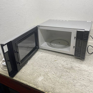 Микроволновая печь Whirlpool MWP 303 SB 30л Гриль (6 фото из 10)