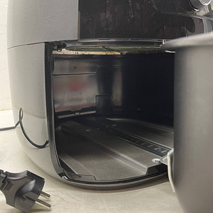 LOT! Philips Airfryer XXL kuumaõhufritüür 7,3 l (10 foto / 10)