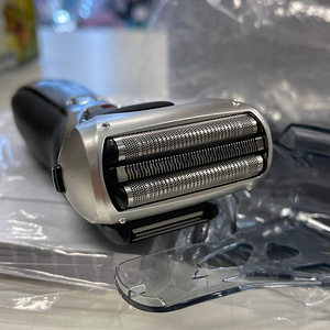 LOT! Panasonic märg/kuiv raseerija ES-RT67 (8 foto / 10)