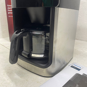 LOT! Philips Kohvimasin koos oaveskiga 1,2l HD7767 (6 foto / 10)