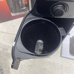 LOT! Philips Kohvimasin koos oaveskiga 1,2l HD7767 (8 foto / 10)