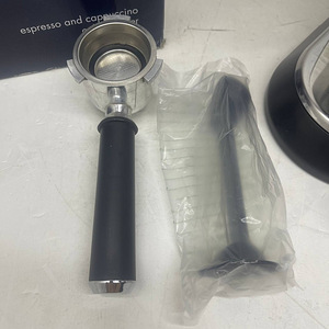LOT! De'Longhi Dedica Style, espressomasin EC685M (4 foto / 10)