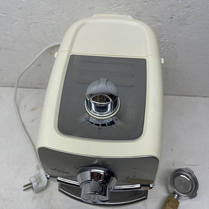 LOT! Ufesa CE7238 espressomasin kohvimasin 1.2 L (3 foto / 10)
