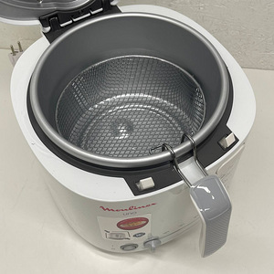 Фритюрница Moulinex AF 1231 Uno M, 1,8 л, 1600 Вт (6 фото из 10)
