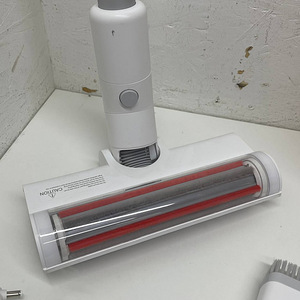 LOT! Varstolmuimeja XIAOMI Mi Vacuum Cleaner Light 0.5 L (5 foto / 10)