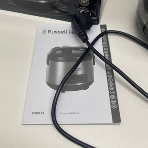 МНОГО! Рисоварка/пароварка Russell Hobbs 27080-56, 500 Вт (3 фото из 10)