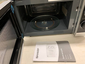 LOT! UUS Sharp YC-PS201A mikrolaineahi 20L, 700 W (4 foto / 9)