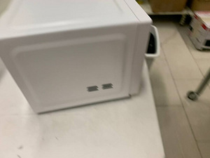 LOT! Toshiba MM2-MM20PF mikrolaineahi 20 l, 800 W (6 foto / 9)