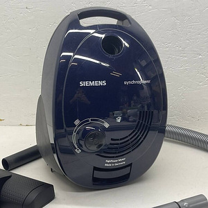 Пылесос Siemens VS06B112A Synchropower 700W (4 фото из 10)