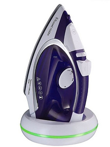 LOT! Jutmeta Triikrauad Russell Hobbs Supreme Steam 2400W (1 foto / 5)