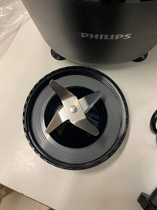LOT! UUS Kokteilišeiker Philips HR2291 Blender 600 W (2 foto / 6)