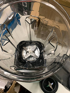 LOT! AMZCHEF Blender 2000W Hea võimsus (2 foto / 5)