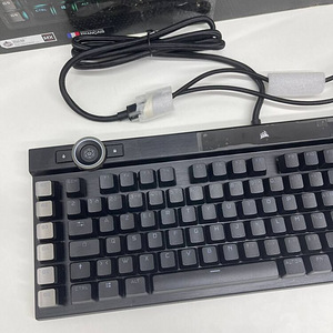 LOT! Klaviatuur CORSAIR Mechanical Gaming K100 RGB juhtmega (2 foto / 2)